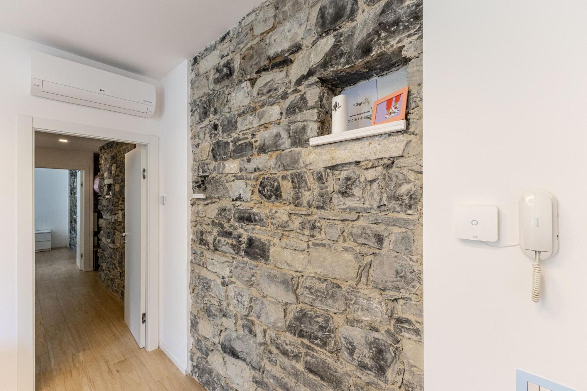 Il Giglio - Free Parking Apartment Como Exterior photo